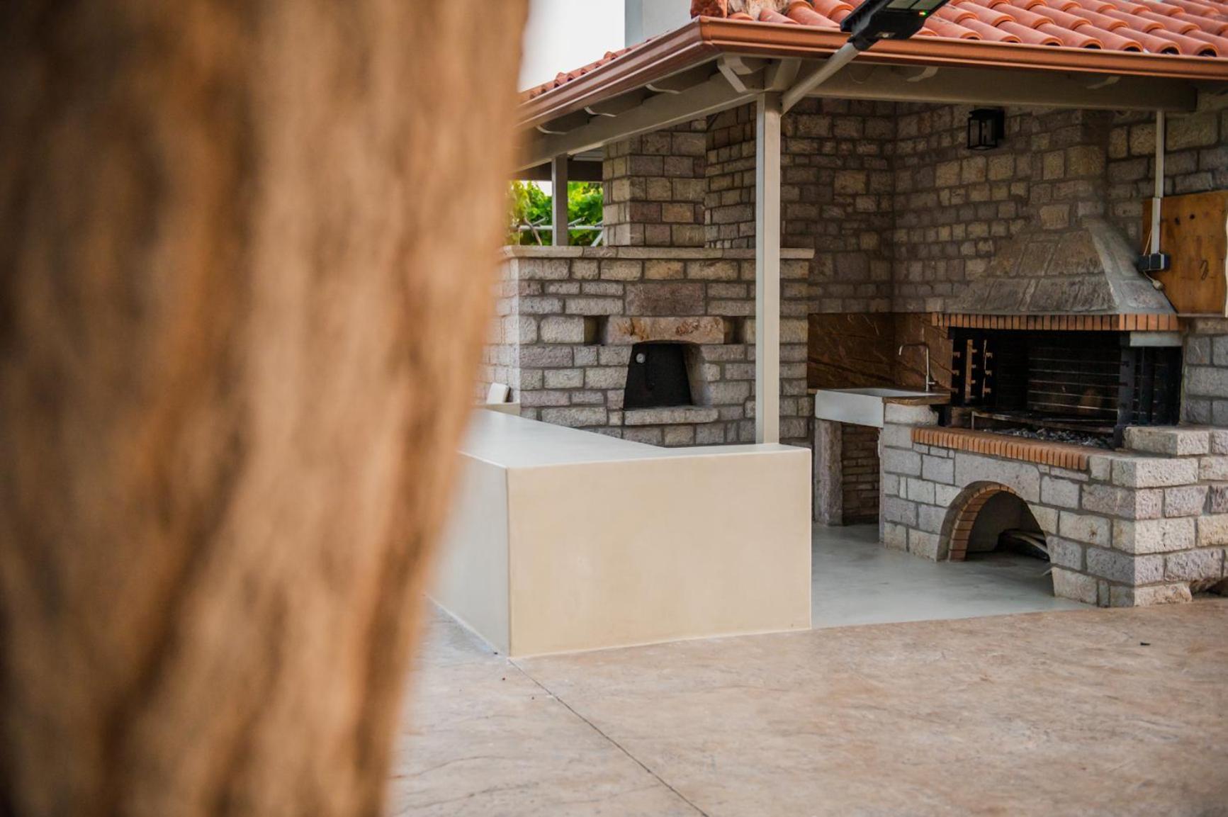 Terra Helios Suites & Studios Kyparissia Buitenkant foto