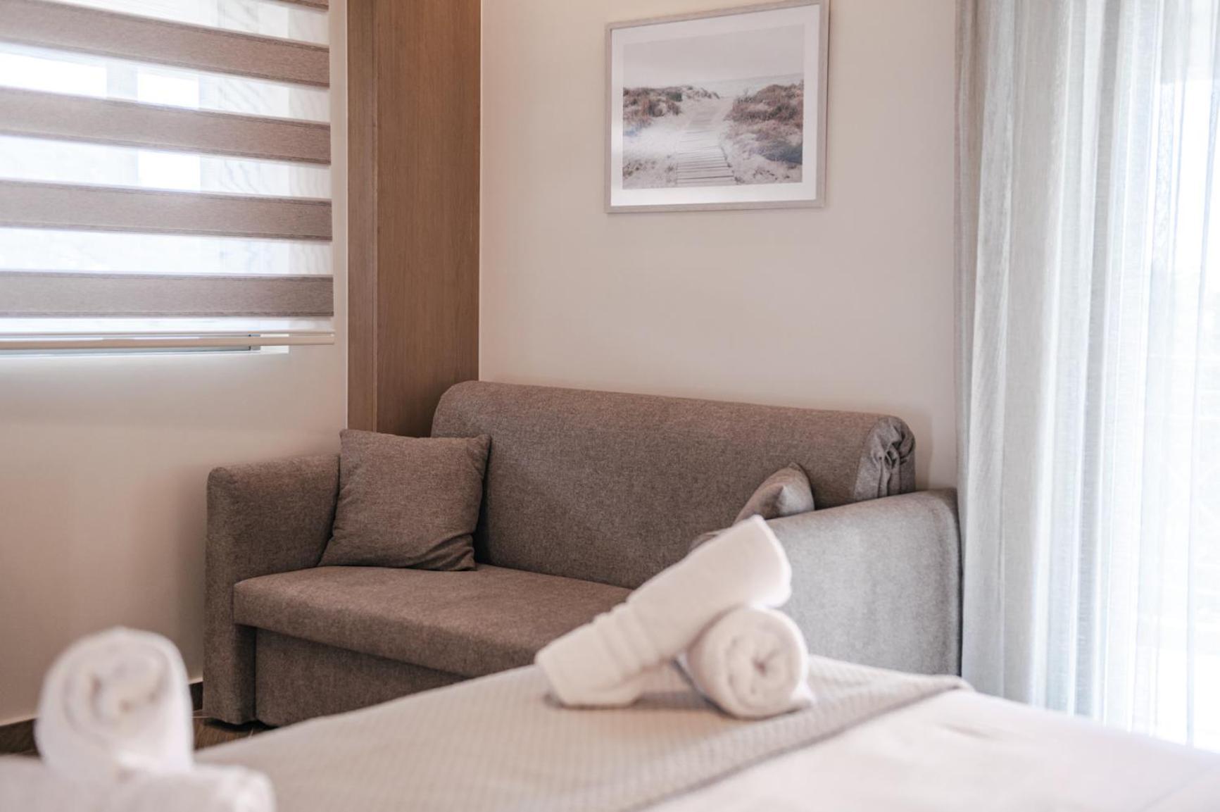 Terra Helios Suites & Studios Kyparissia Kamer foto